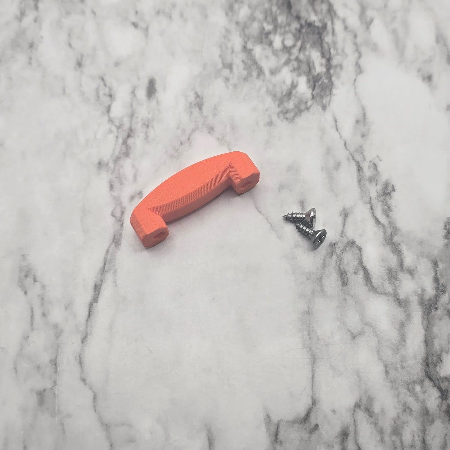 Small bubble tool holder with screws