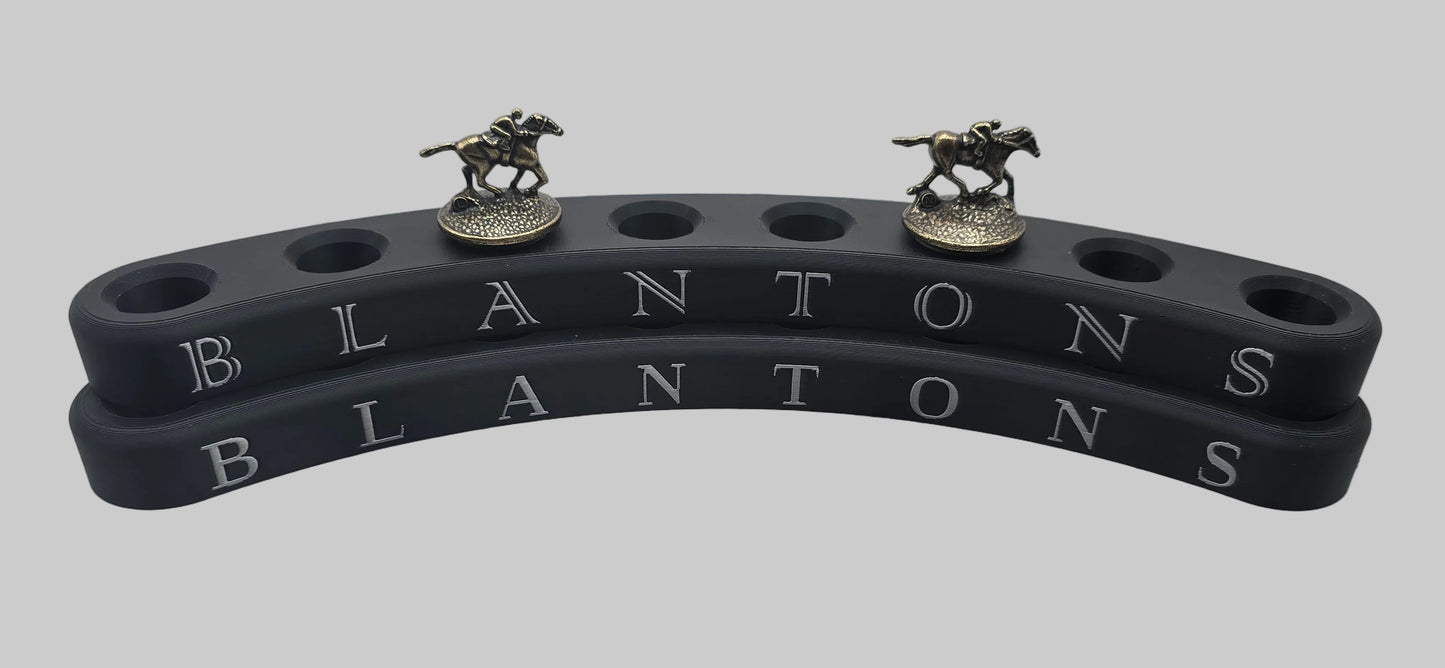 Image of both bottle stopper display options