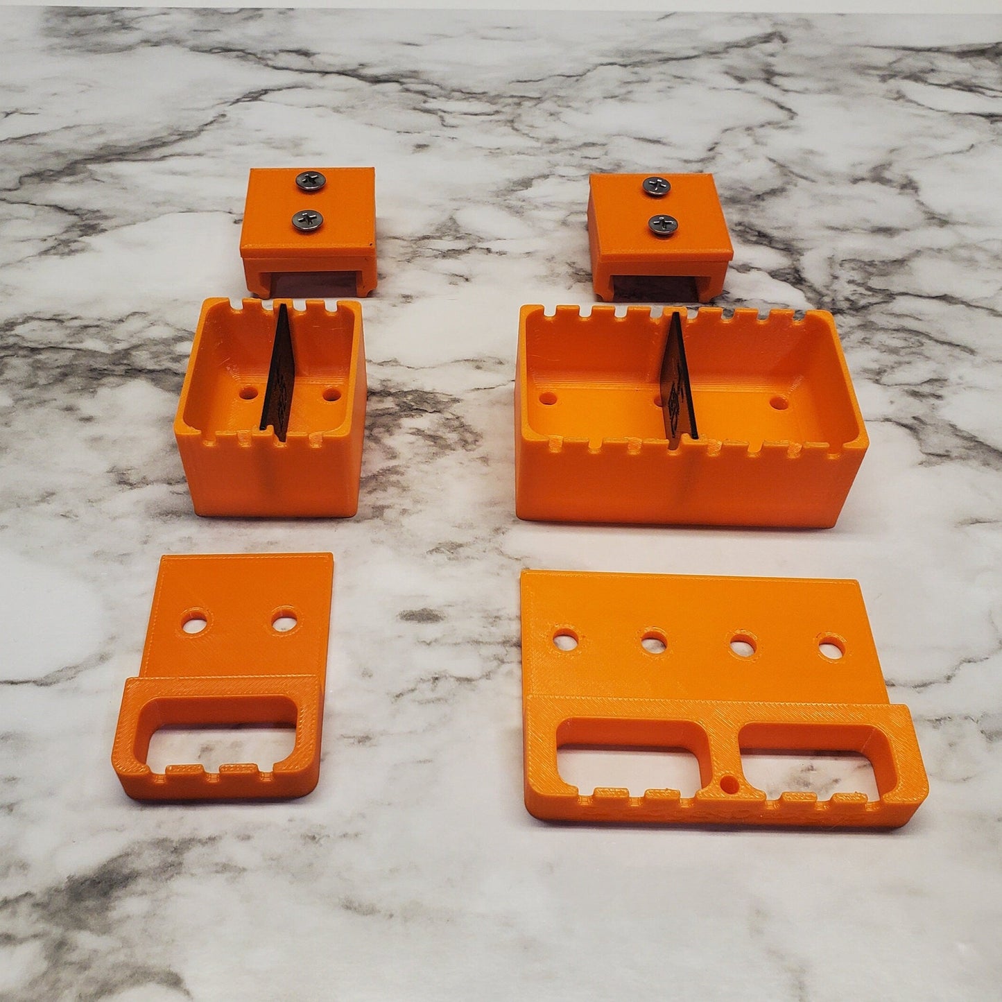 Image of the small starter bundle disassembled