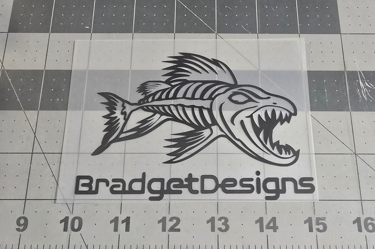 5" Decal in Black