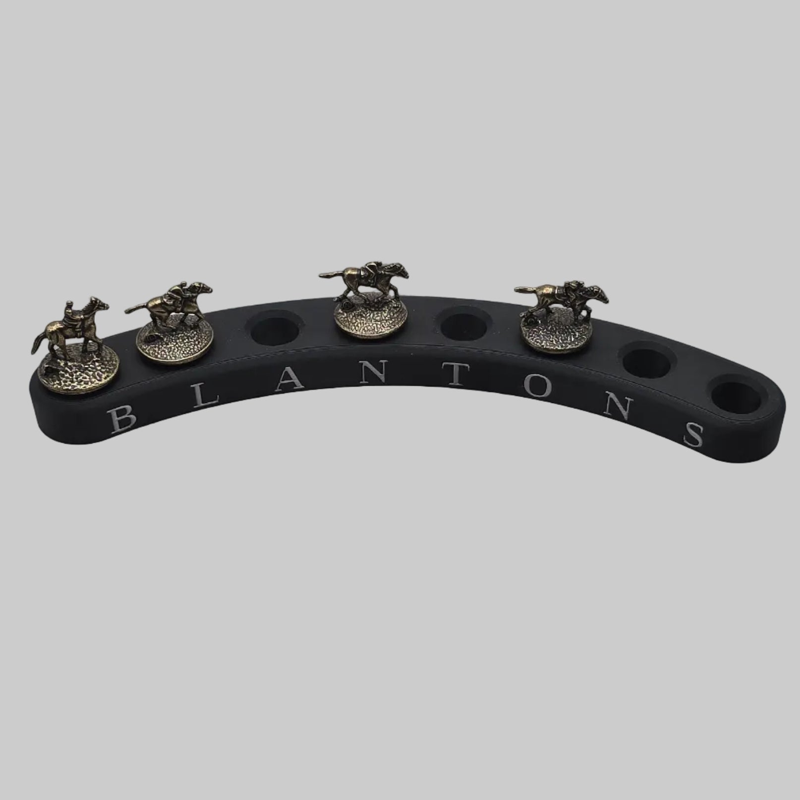 Photo of solid letter version