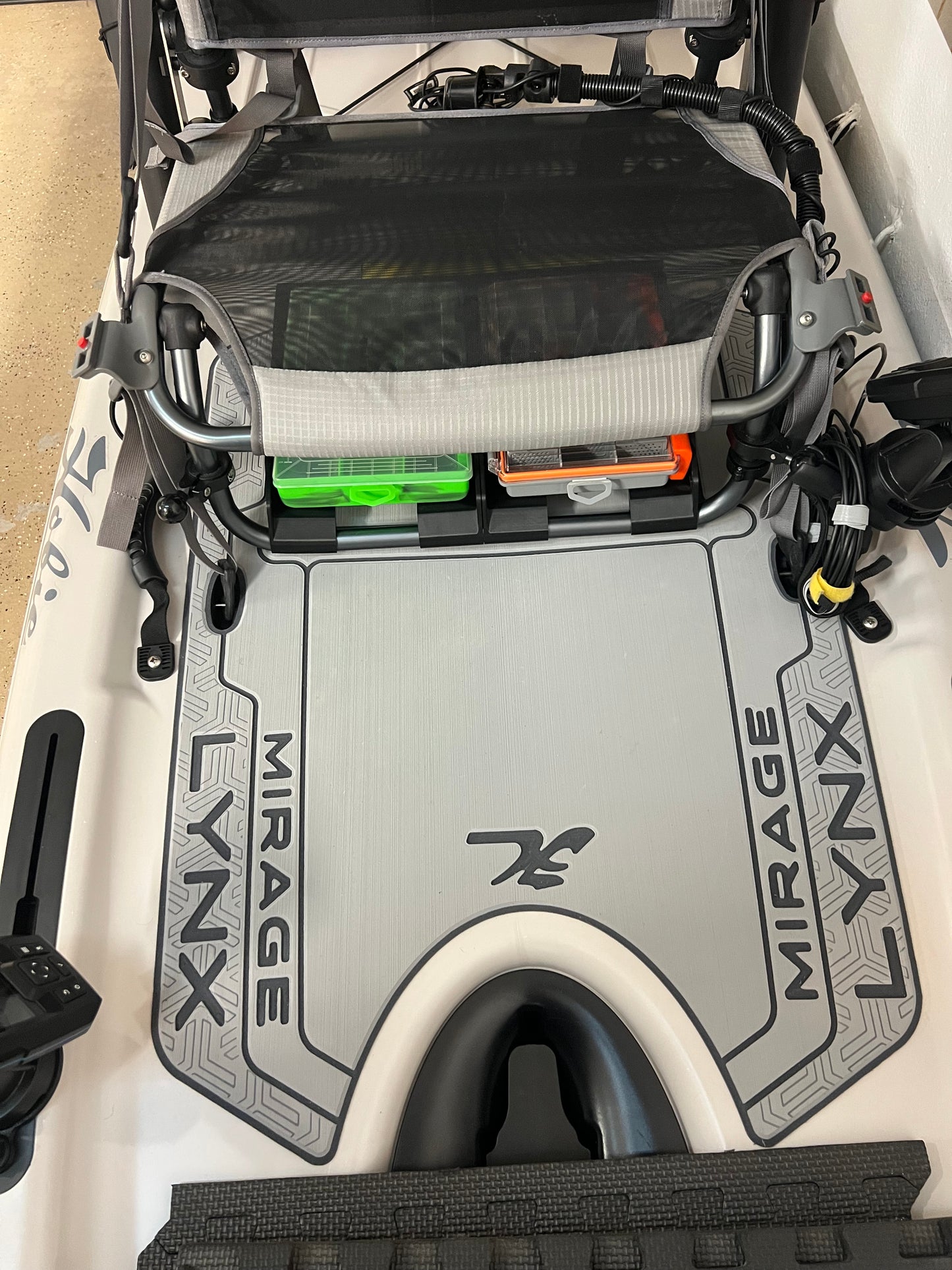 Double tray set from the top