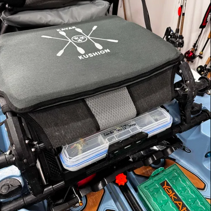 Single 3700 tackle tray installed
